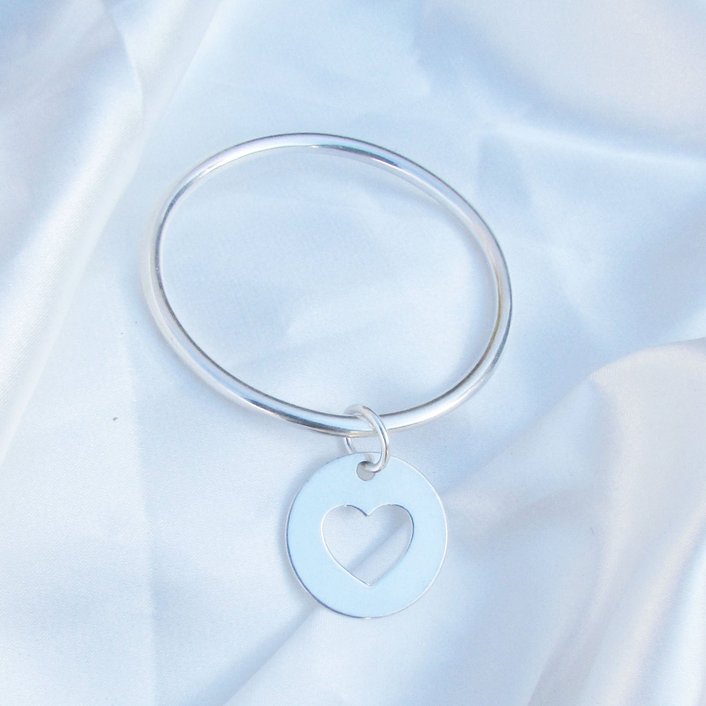 Bracelet Jonc médaille cœur - Historia Jewelry